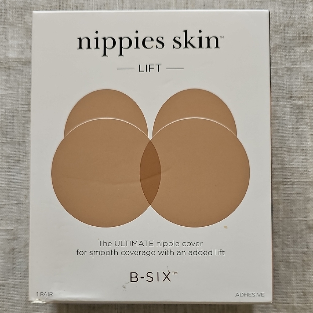 Nippies Skin Lift Silicone Adhesive Nipple Covers Size S/M A-C Cups Caramel